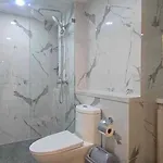 Big 1 Bedroom Close To 
