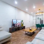อพาร์ทเม้น Lynn House Pattaya