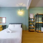 Lynn House อพาร์ทเม้น
