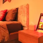 โรงแรม Rouge Service Apartments, Soi Buakhao 3*