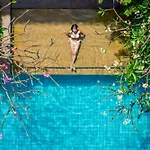 Avalon Resort 5*