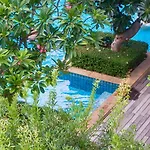 Resort Avalon 5*