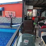Ben & Lek Guesthouse