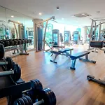 อพาร์ทเม้น The Palm Wongamat X Monthstayz Thailand *