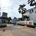 โรงแรม Nl-市区高层海景公寓-门口有双条车-室内设施齐全-近 Terminal 21-免费游池和健身-lumpini