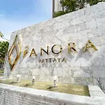 Apartment Luxury Sea View 1br Rooftop Infinity Pool & Gym Pattaya
