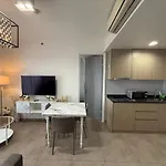 Sea View High Floor 2 Bedroom Near Walking Street *