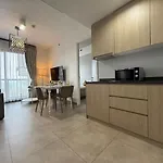 Sea View High Floor 2 Bedroom Near Walking Street * Pattaya