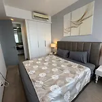 Sea View High Floor 2 Bedroom Near Walking Street