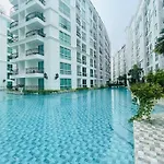Living At Great Location * Pattaya