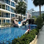 อพาร์ทเม้น Grand Avenue X Monthstayz Thailand Pattaya