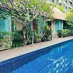 Hotel Bb House 3*