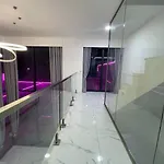 Wonderland Sapphire 8 Bedroom Luxury * Pattaya