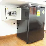 Pook Swan House Hotel