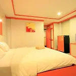 The Palm Delight 2*