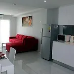 The Place By Sunny Hotel Pattaya
