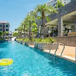 Aparthotel The Cliff 2*