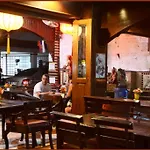 Gold Coast Inn