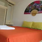 วิวทะเล 1บี เซอร์วิส อพาร์ตเมนท์ อพาร์ทเม้น Pattaya