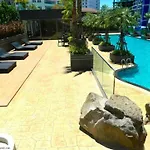 Aparthotel The Cliff Pattaya