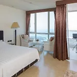 The Cliff Aparthotel