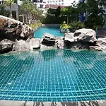 Aparthotel The Cliff Pattaya
