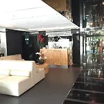 Park Royal 2 By Homelicious Hospitality