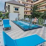 Sutus Court 2 3*