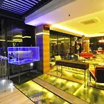 Hotel Le Vernissage 4*