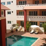 Rm-Wiwat Apartment