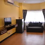 Taj Place Residency 2*
