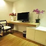 Golden Cliff House Resort