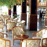 Jomtien Holiday Hotel