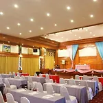 Jomtien Holiday Hotel 3*