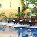 Jomtien Holiday 3* Pattaya