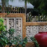 Sirikarn & Luxury Hotel 3*