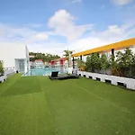 Hotel Art On The Hill By Sunny Rentals Pattaya