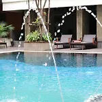 Sunshine & Residences Pattaya