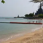 Club Royal Wongamat Unit 1401 Pattaya