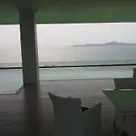 The View Cosy Beach Residence
