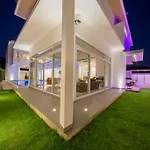 Davinci Pool Villa Pattaya