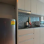 Serenity Studio Apartment By Moon