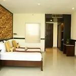 Hotel Jomtien Holiday 3*