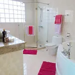Butterfly Garden Boutique Residences By Frasier, A Lifestyle Destination And 1 To 3 Bedroom Units, 2 Full Bathrooms, Rain Shower, Bath, Complete Kitchen, Staff 24-7,fast Fiber Optic Wifi, 55