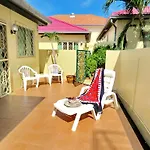 Butterfly Garden Boutique Residences By Frasier, A Lifestyle Destination And 1 To 3 Bedroom Units, 2 Full Bathrooms, Rain Shower, Bath, Complete Kitchen, Staff 24-7,fast Fiber Optic Wifi, 55
