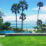 อพาร์ทเม้น The Palm Wongamat