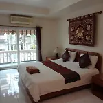Roof Garden Inn