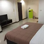 Guest house Shanghai Monna Bar