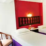 โรงแรม Sawasdee