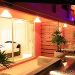 โรงแรม Dreamers Paradise & 3*